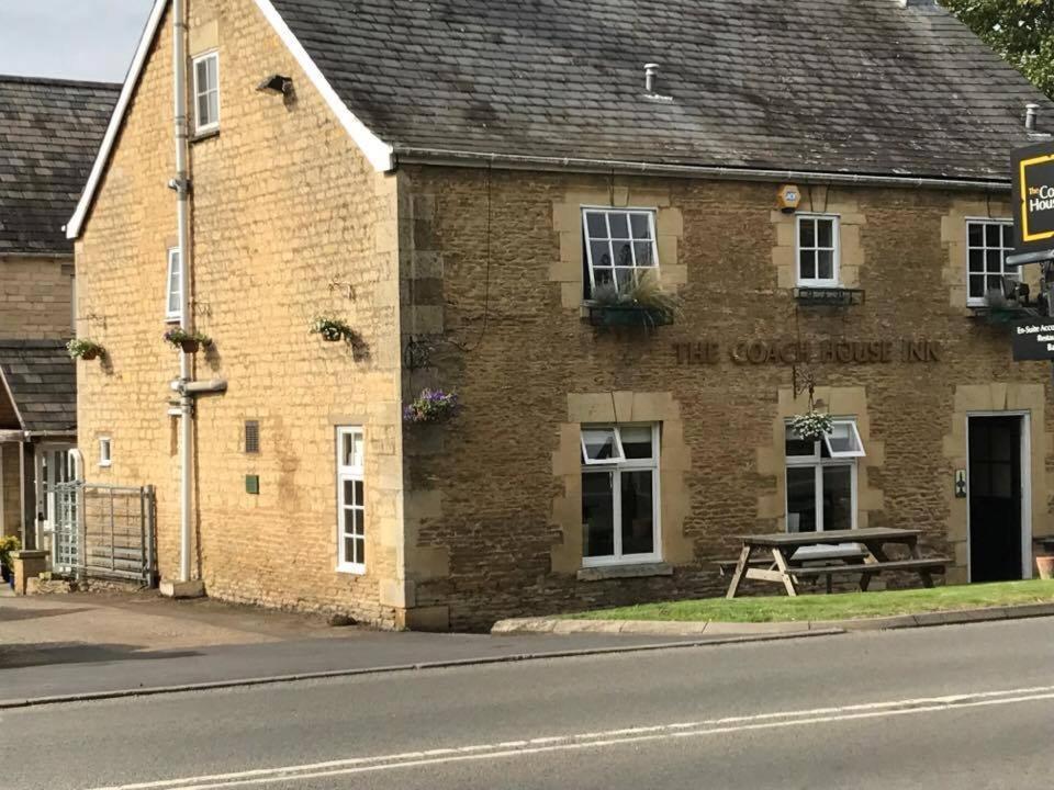 The Coach House Inn Oakham Exterior photo